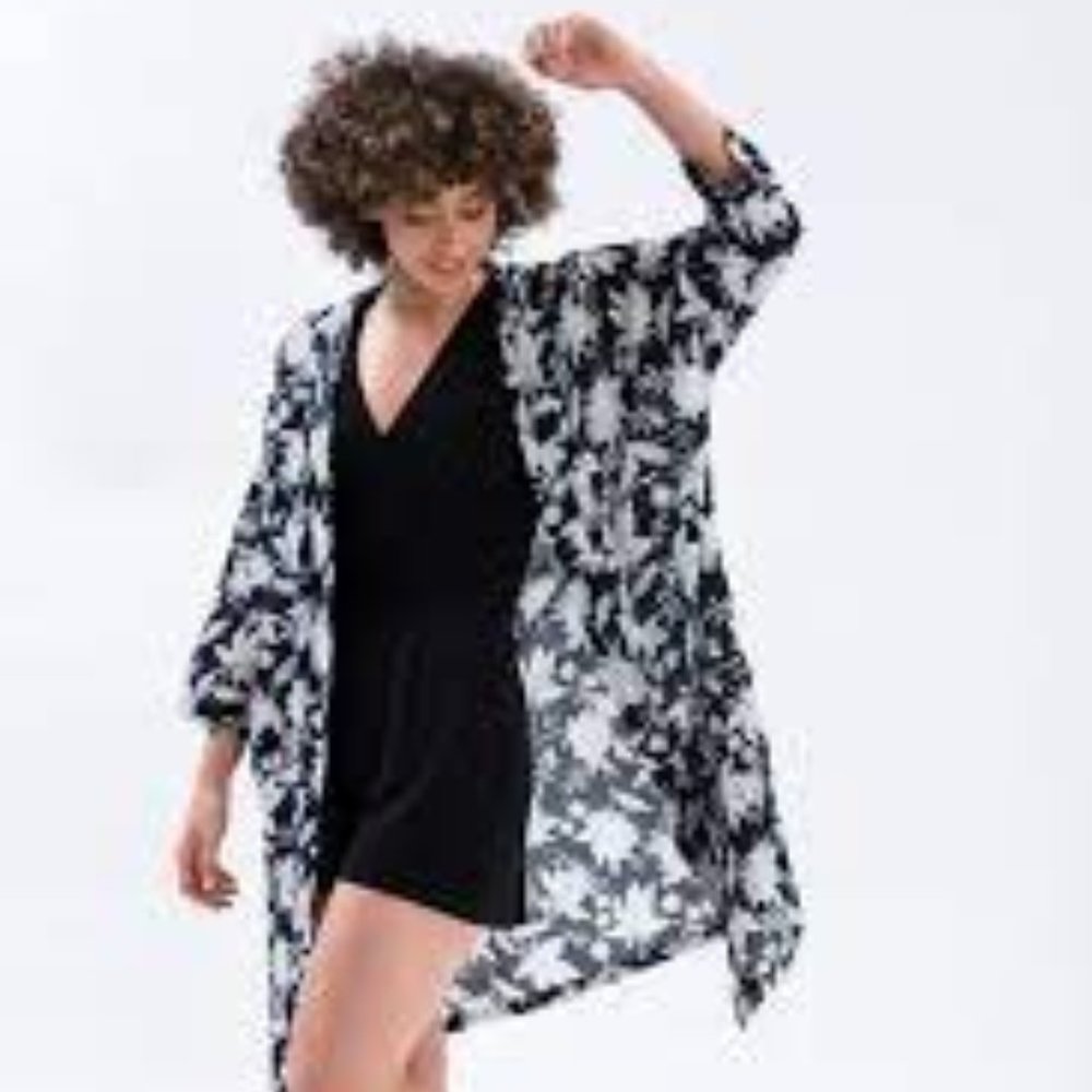 Lav & Kush The Floral Kimono With Matching Belt